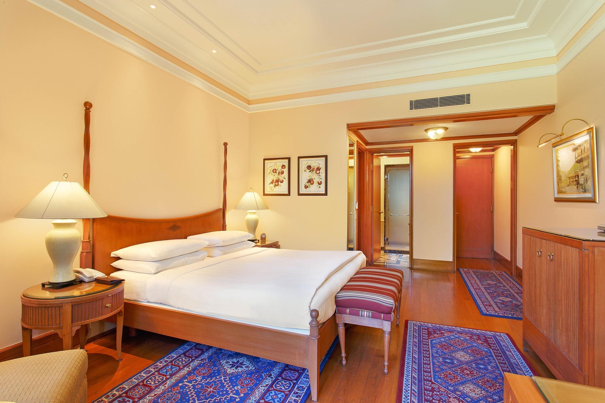 Wildflower Hall, An Oberoi Resort, Shimla Zewnętrze zdjęcie