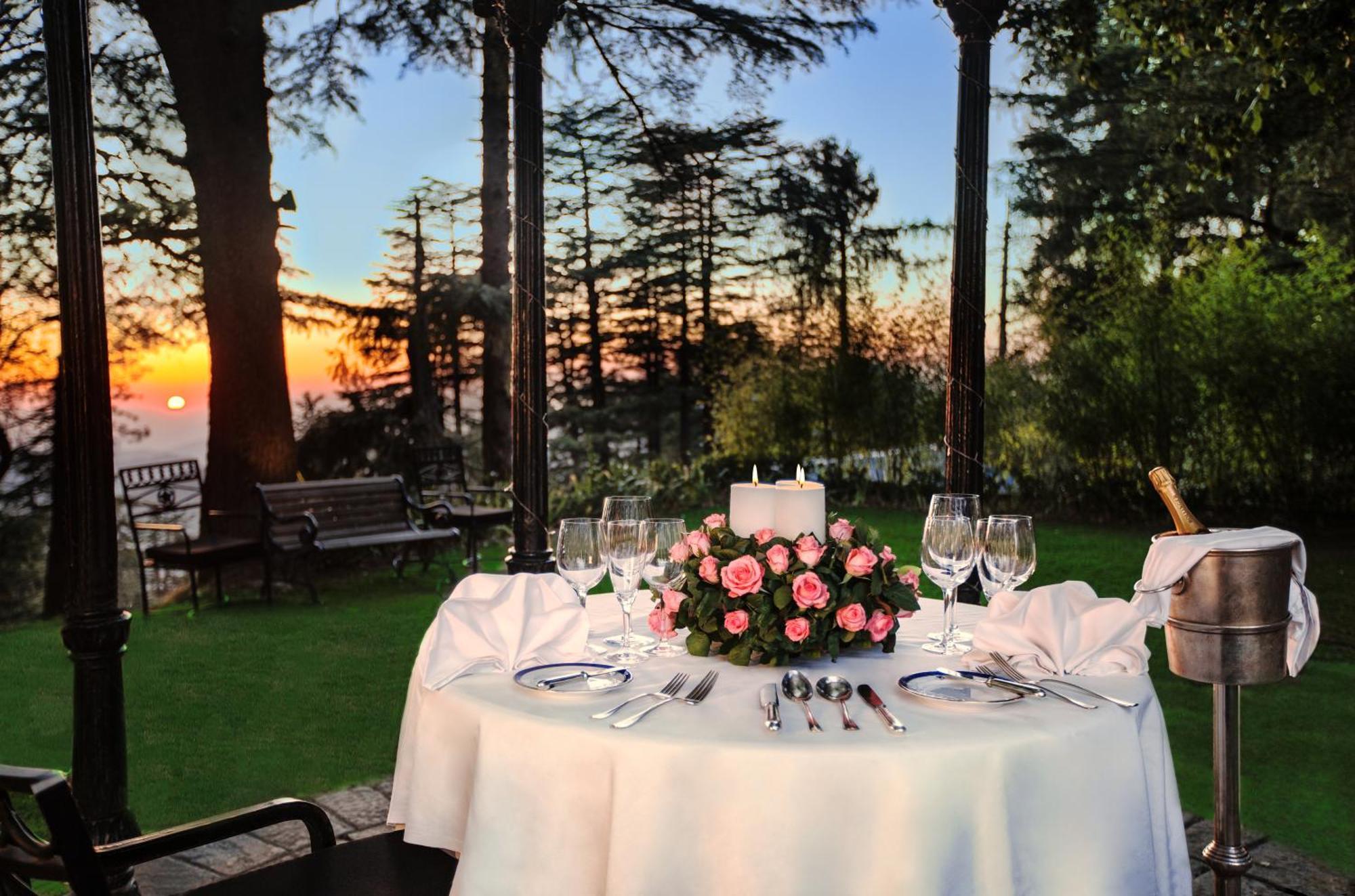 Wildflower Hall, An Oberoi Resort, Shimla Zewnętrze zdjęcie